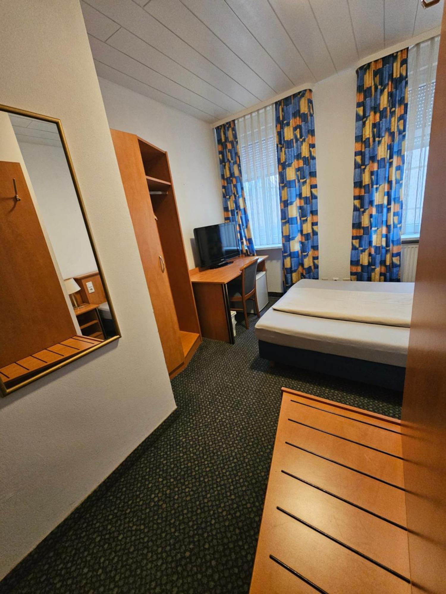 Hotel City Faber วอร์มส์ ภายนอก รูปภาพ