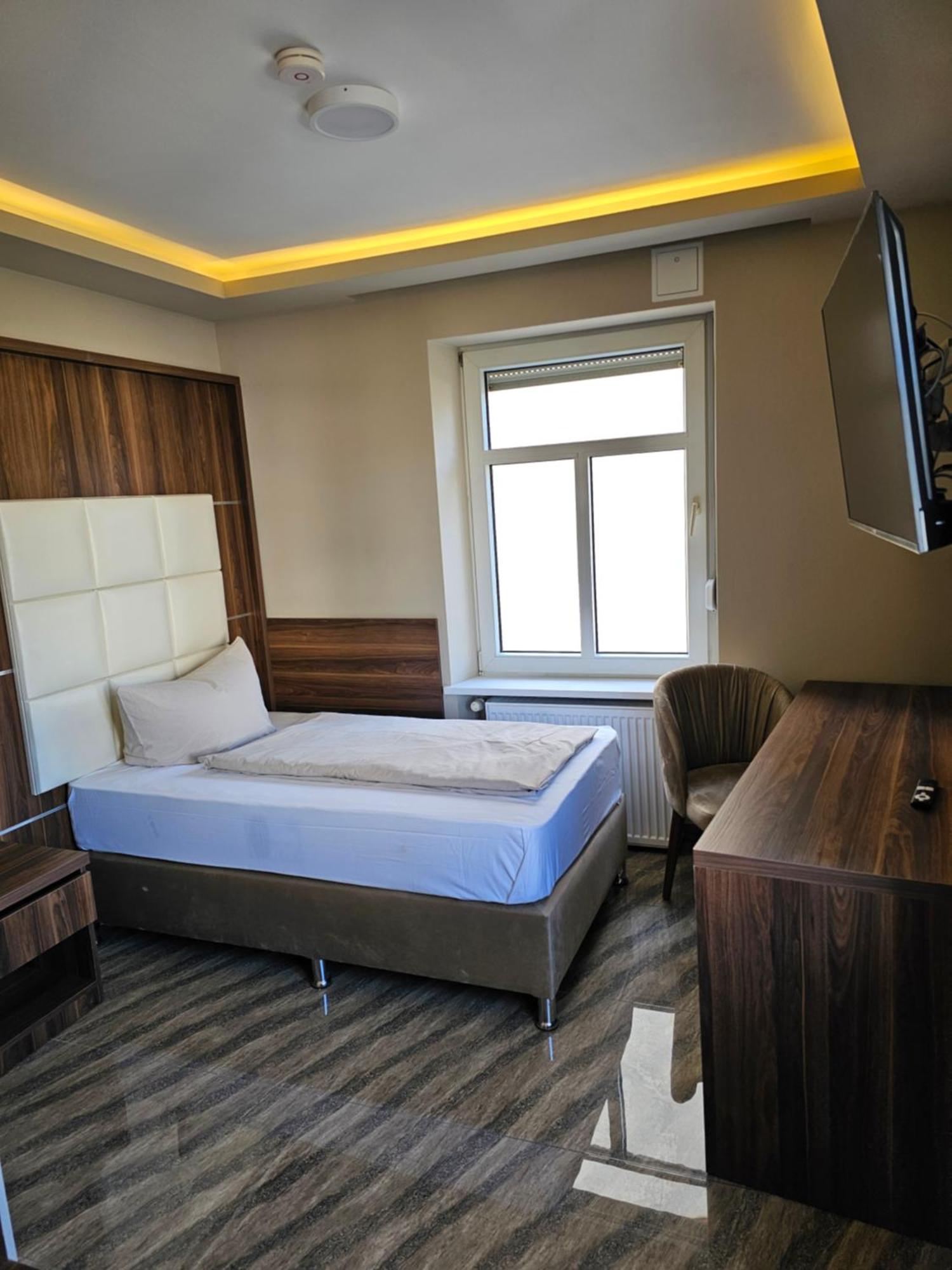 Hotel City Faber วอร์มส์ ภายนอก รูปภาพ