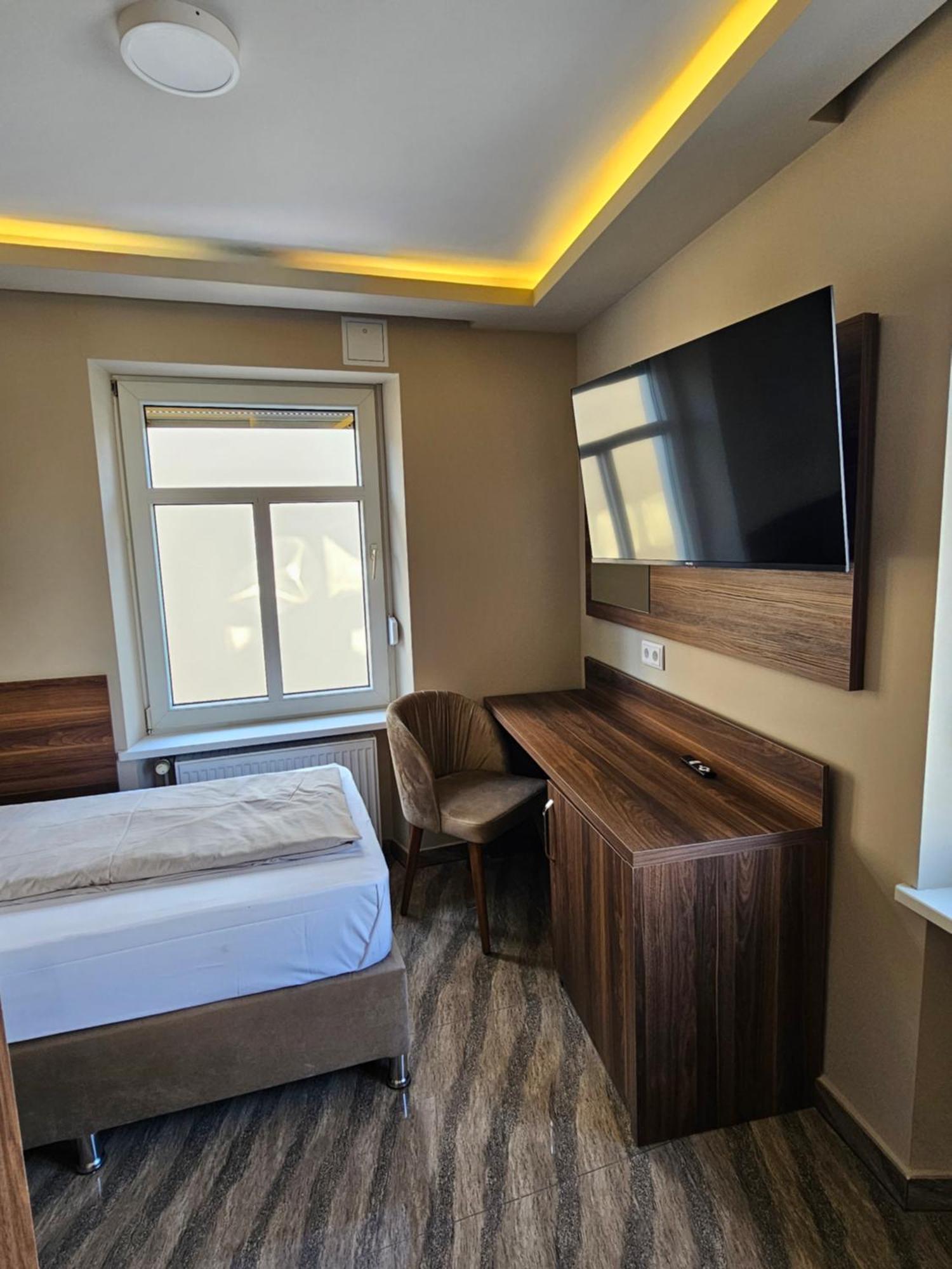 Hotel City Faber วอร์มส์ ภายนอก รูปภาพ
